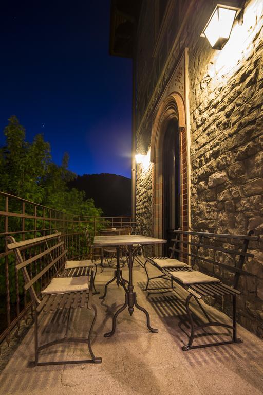 Al Borducan Romantic Hotel - Adults Only Varese Exterior foto